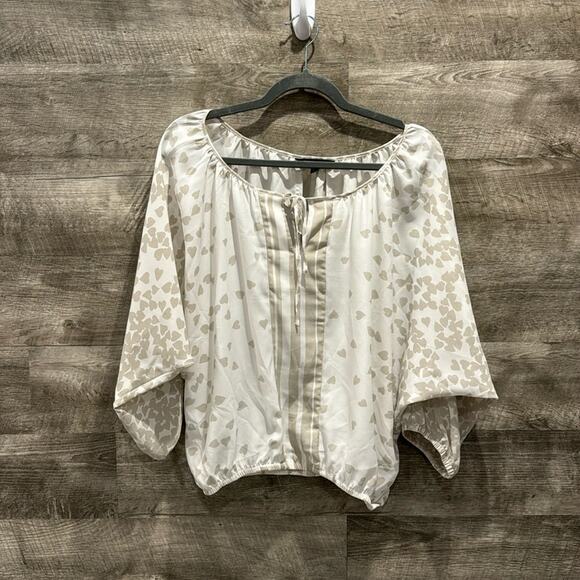 Express Tops - Express Pre Loved Top with elastic bottom in 100% Polyester.